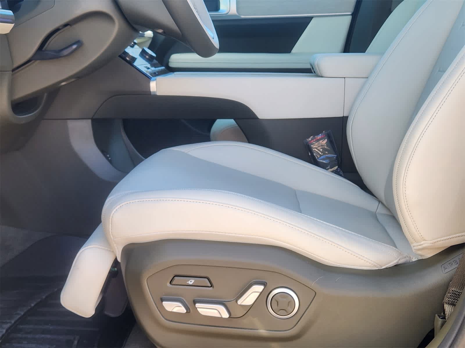 Thumbnail: 2025 Hyundai Santa Fe - 12