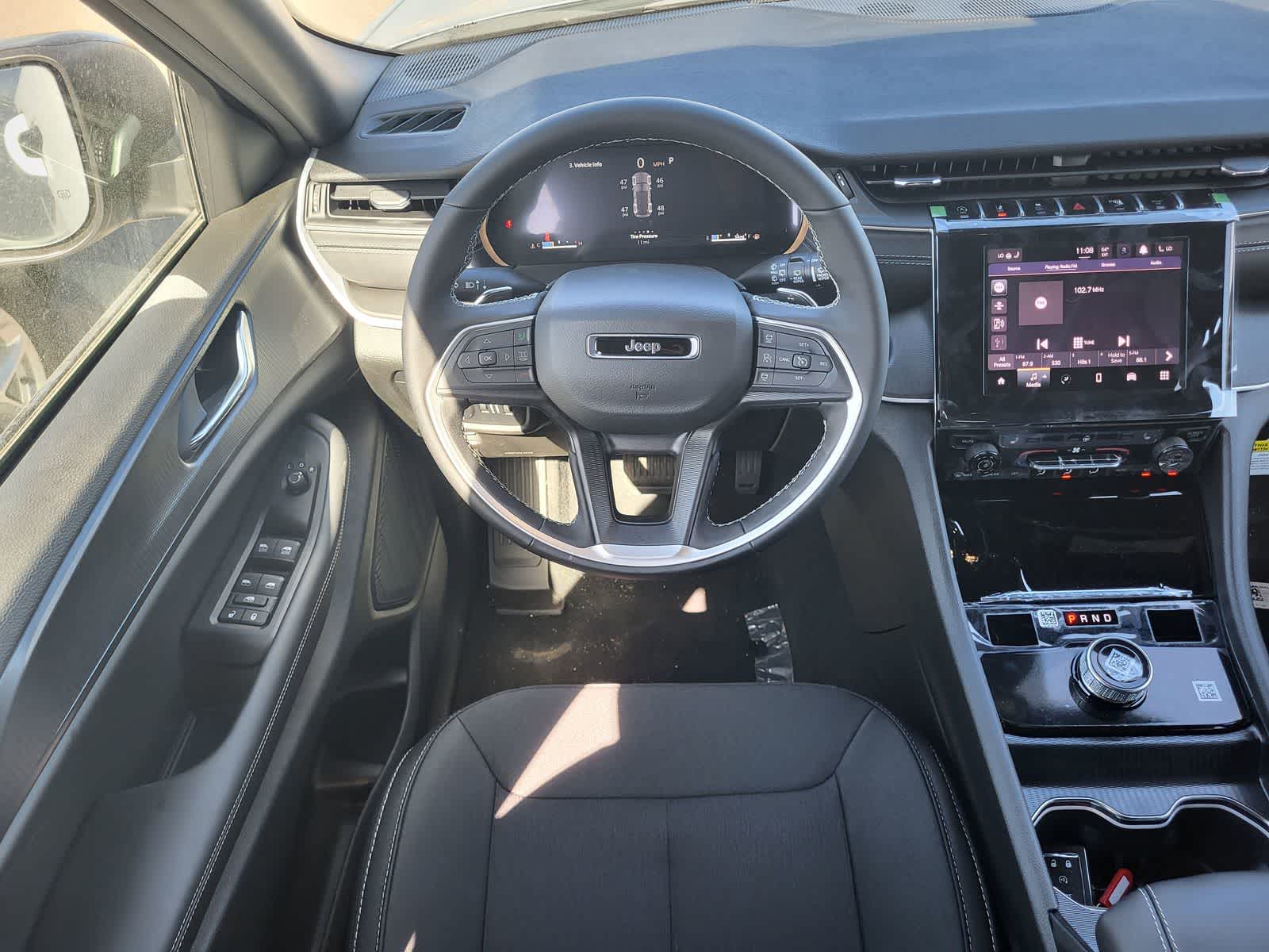 Thumbnail: 2026 Jeep Grand Cherokee - 18