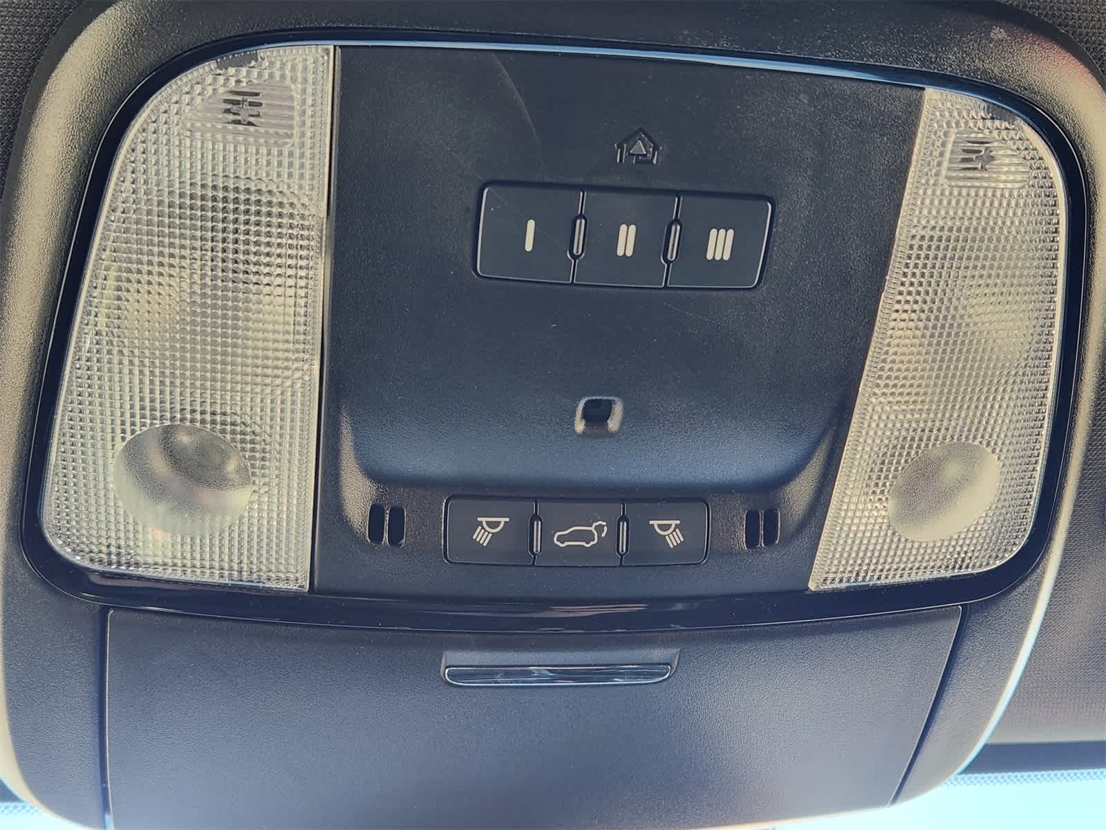 Thumbnail: 2023 Dodge Durango - 24