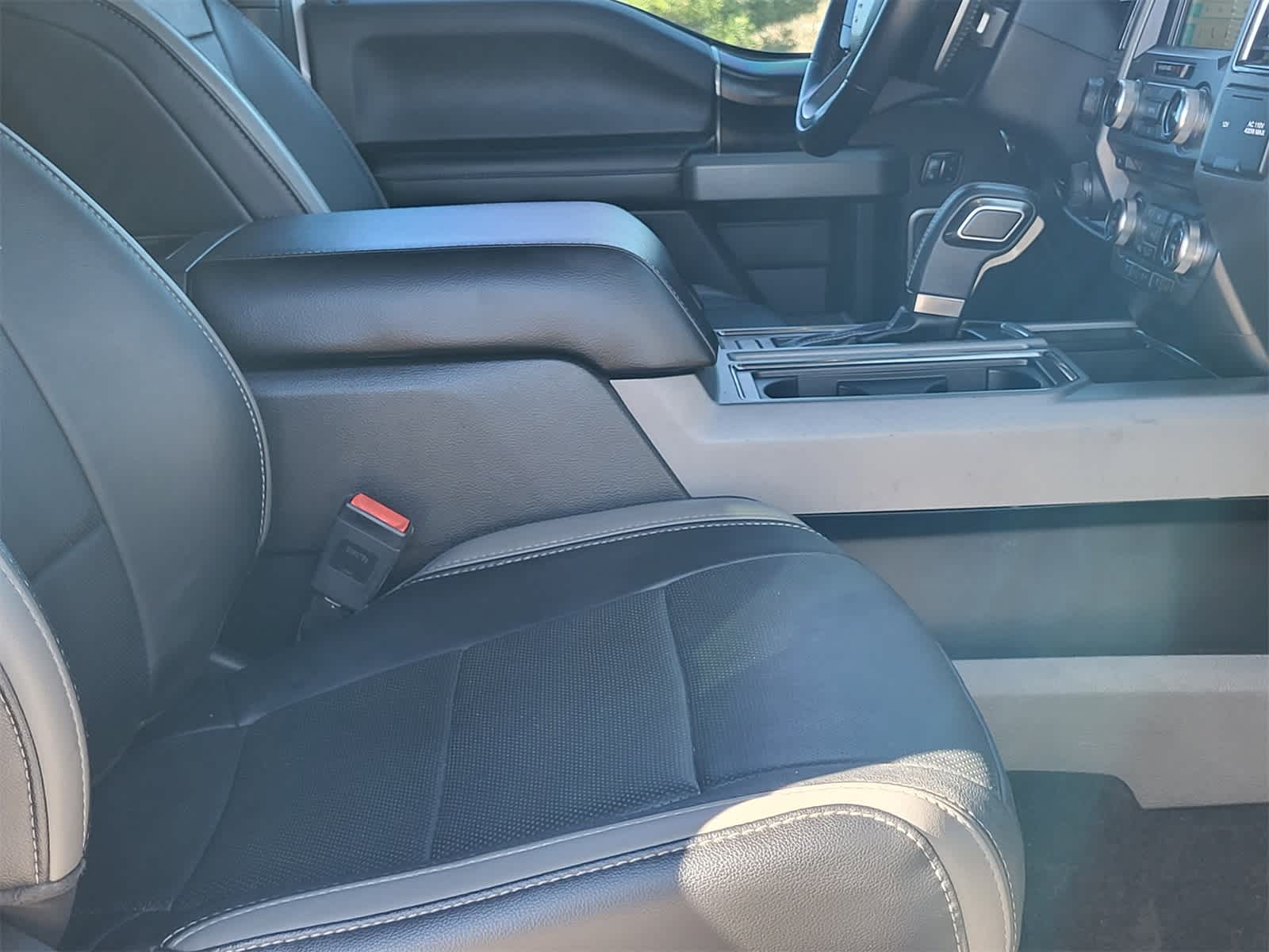 Thumbnail: 2018 Ford F-150 - 28