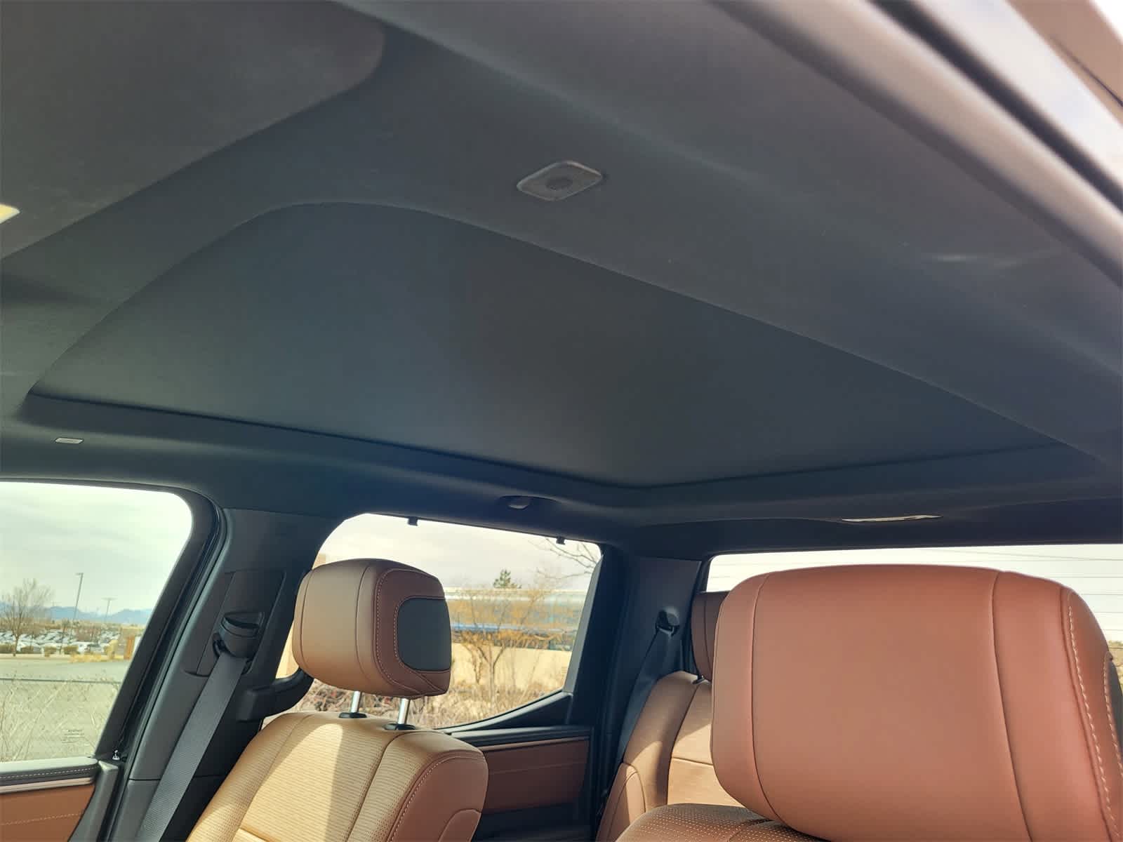 Thumbnail: 2025 Toyota Tundra - 25