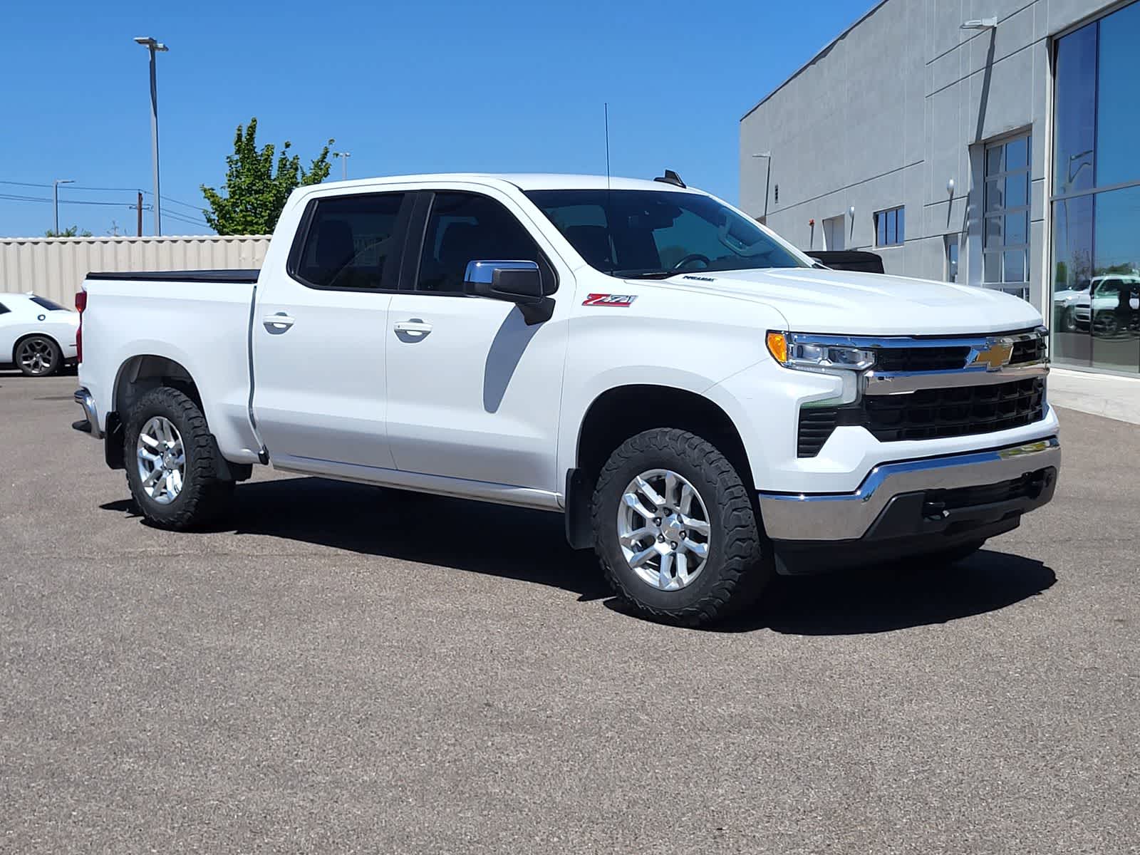 Thumbnail: 2022 Chevrolet Silverado 1500 - 3