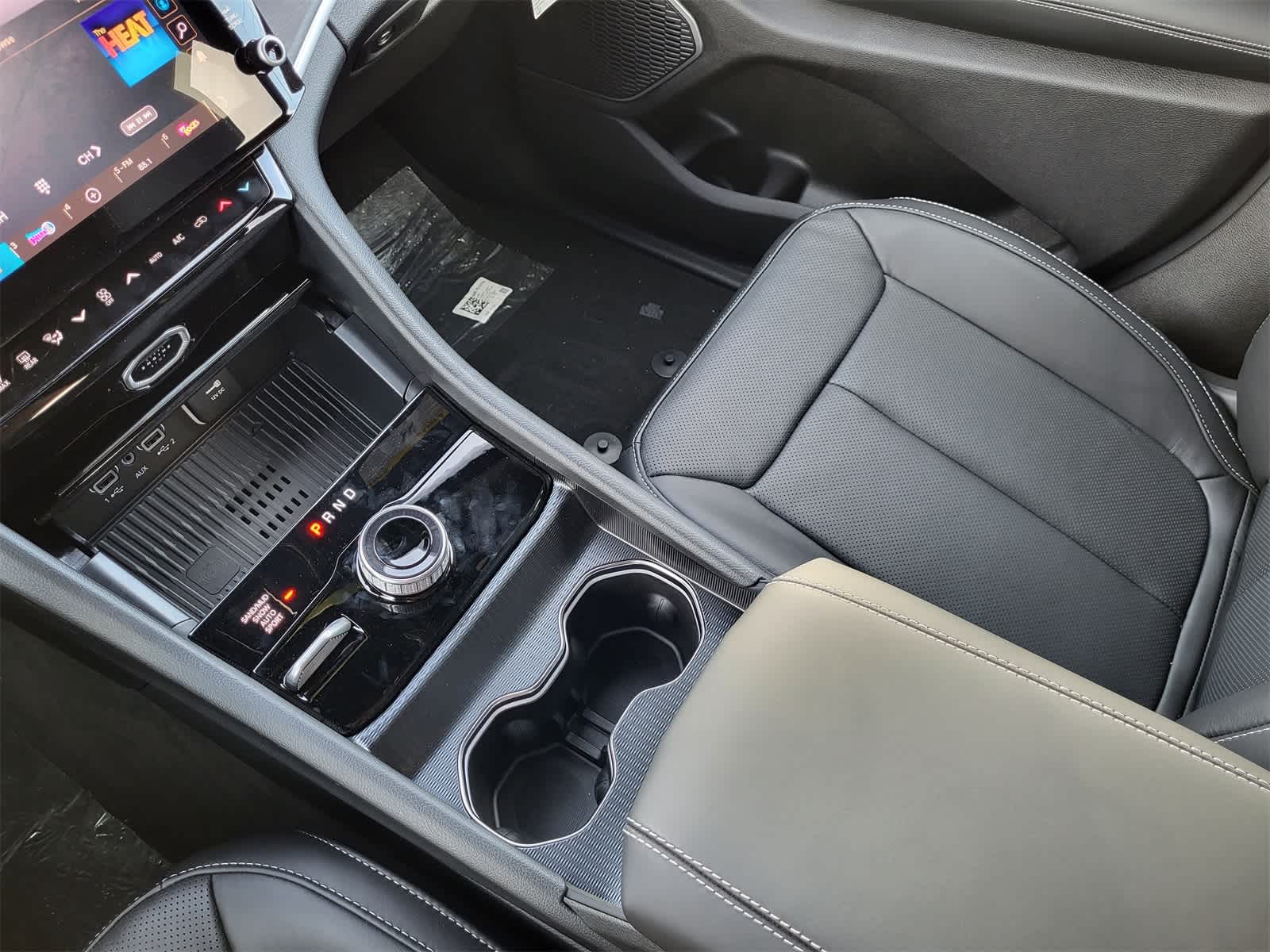 Thumbnail: 2026 Jeep Grand Cherokee - 15