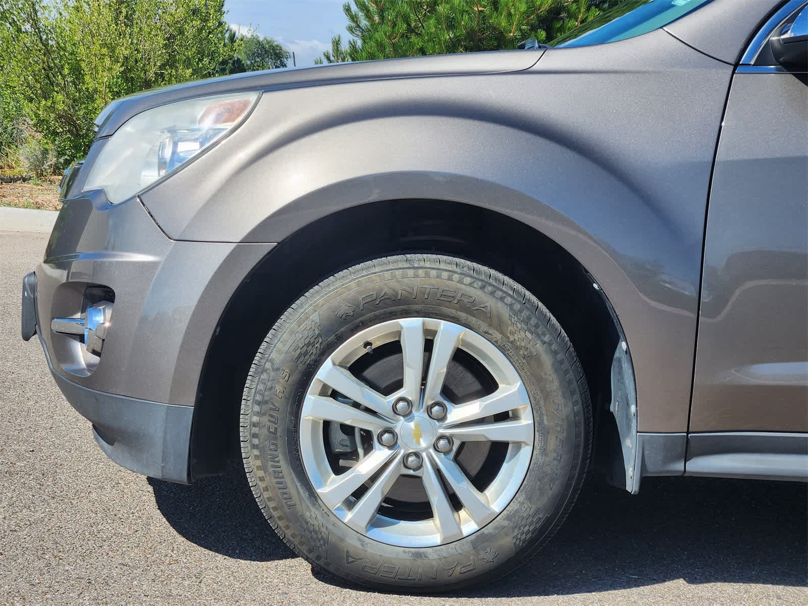 Thumbnail: 2012 Chevrolet Equinox - 9