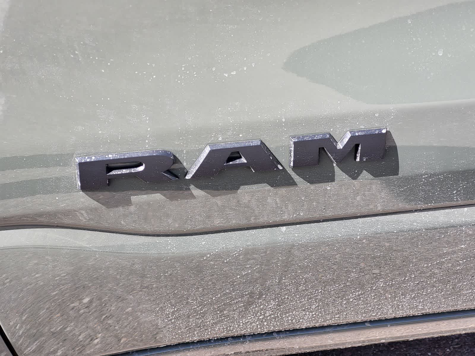 Thumbnail: 2026 RAM 1500 - 9