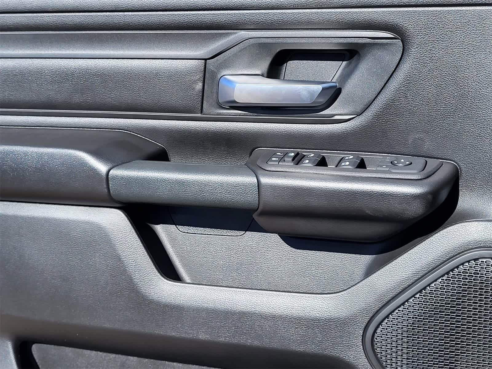 Thumbnail: 2026 RAM 1500 - 17