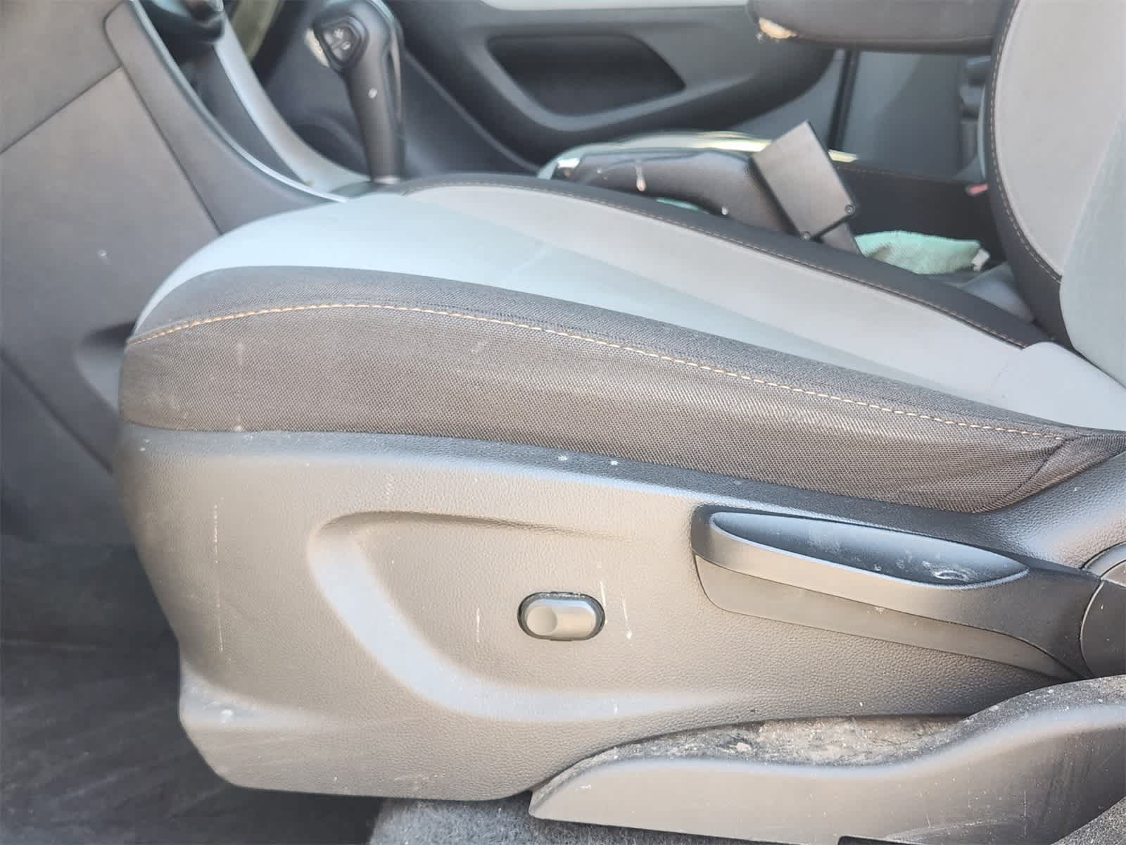 Thumbnail: 2020 Chevrolet Trax - 18