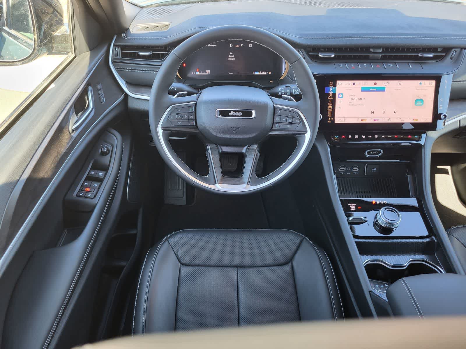 Thumbnail: 2026 Jeep Grand Cherokee L - 18