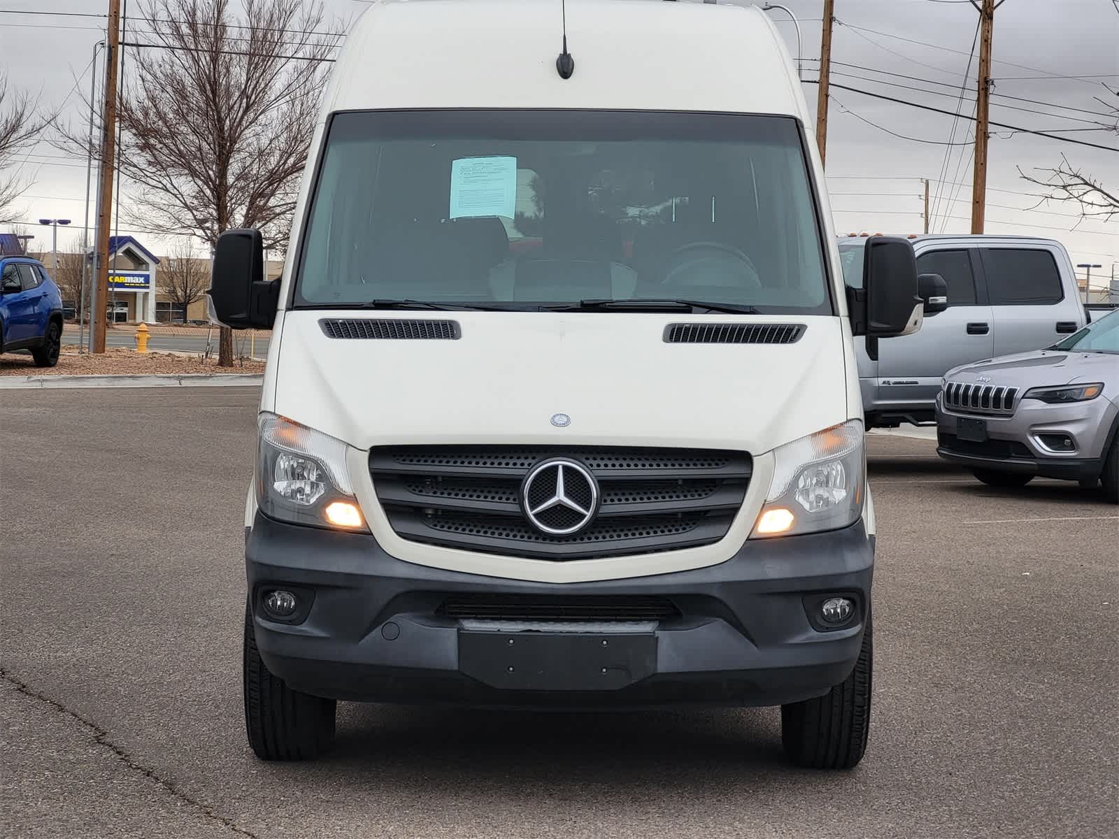 Thumbnail: 2015 Mercedes-Benz Sprinter - 2
