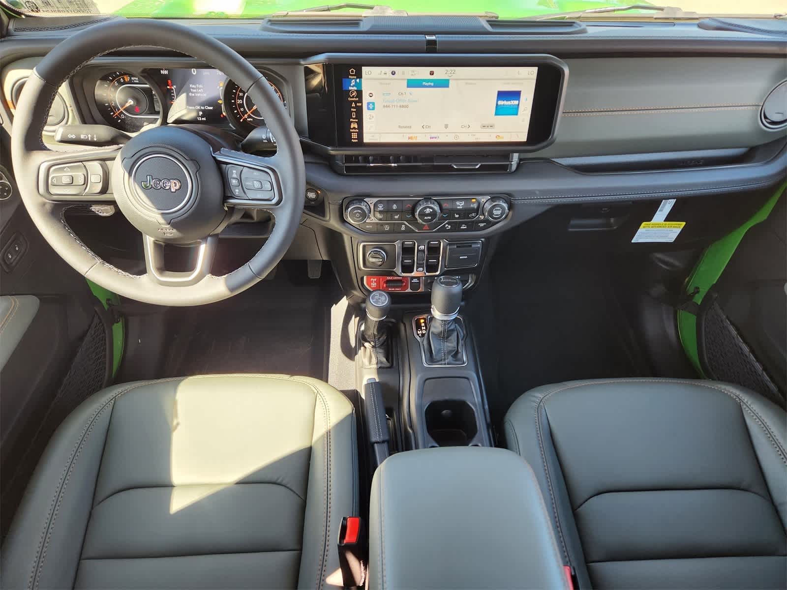 Thumbnail: 2025 Jeep Gladiator - 23