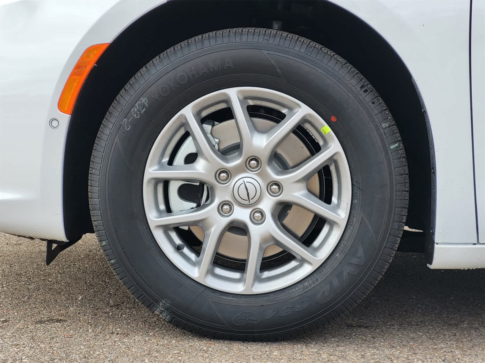 Thumbnail: 2026 Chrysler Pacifica - 7