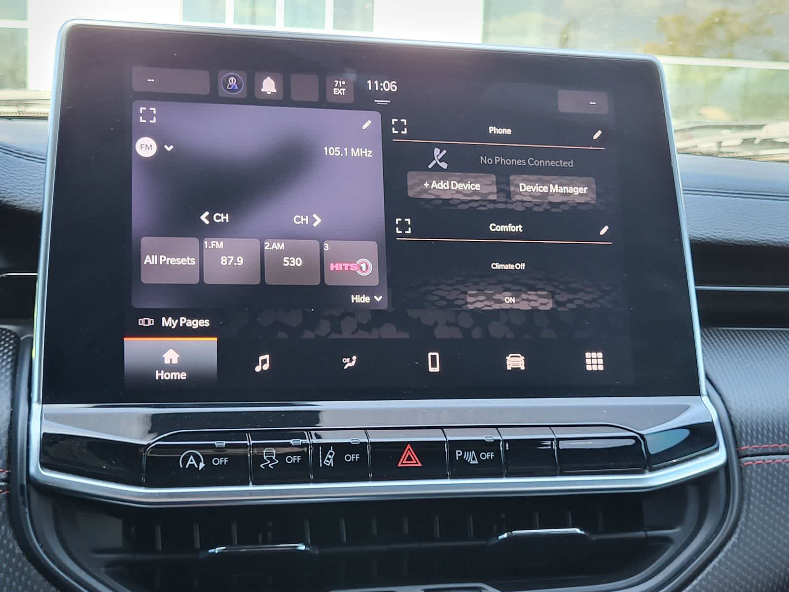 Thumbnail: 2023 Jeep Compass - 19