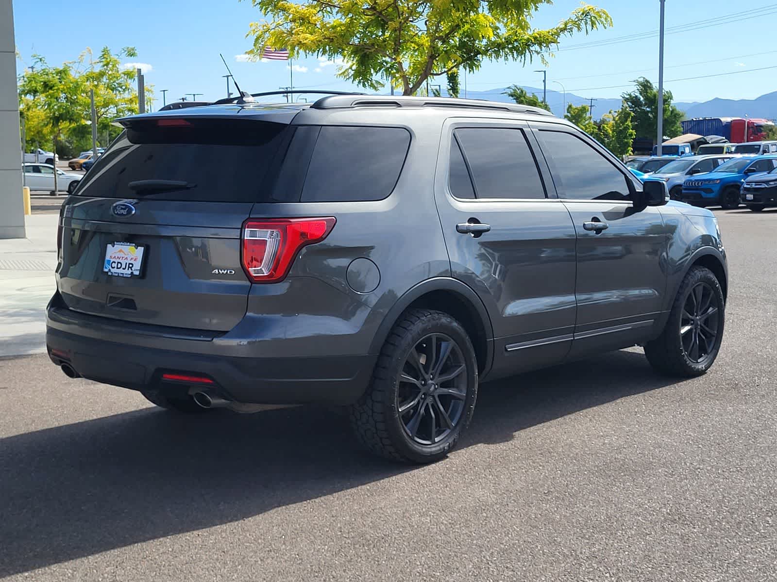 Thumbnail: 2019 Ford Explorer - 5