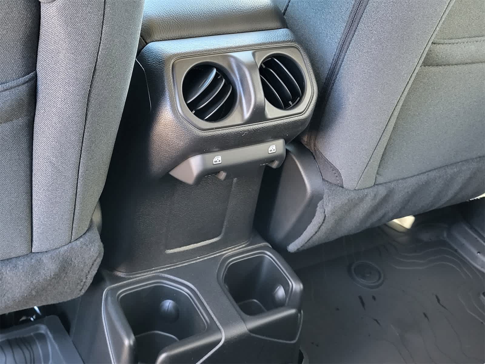 Thumbnail: 2026 Jeep Wrangler - 19