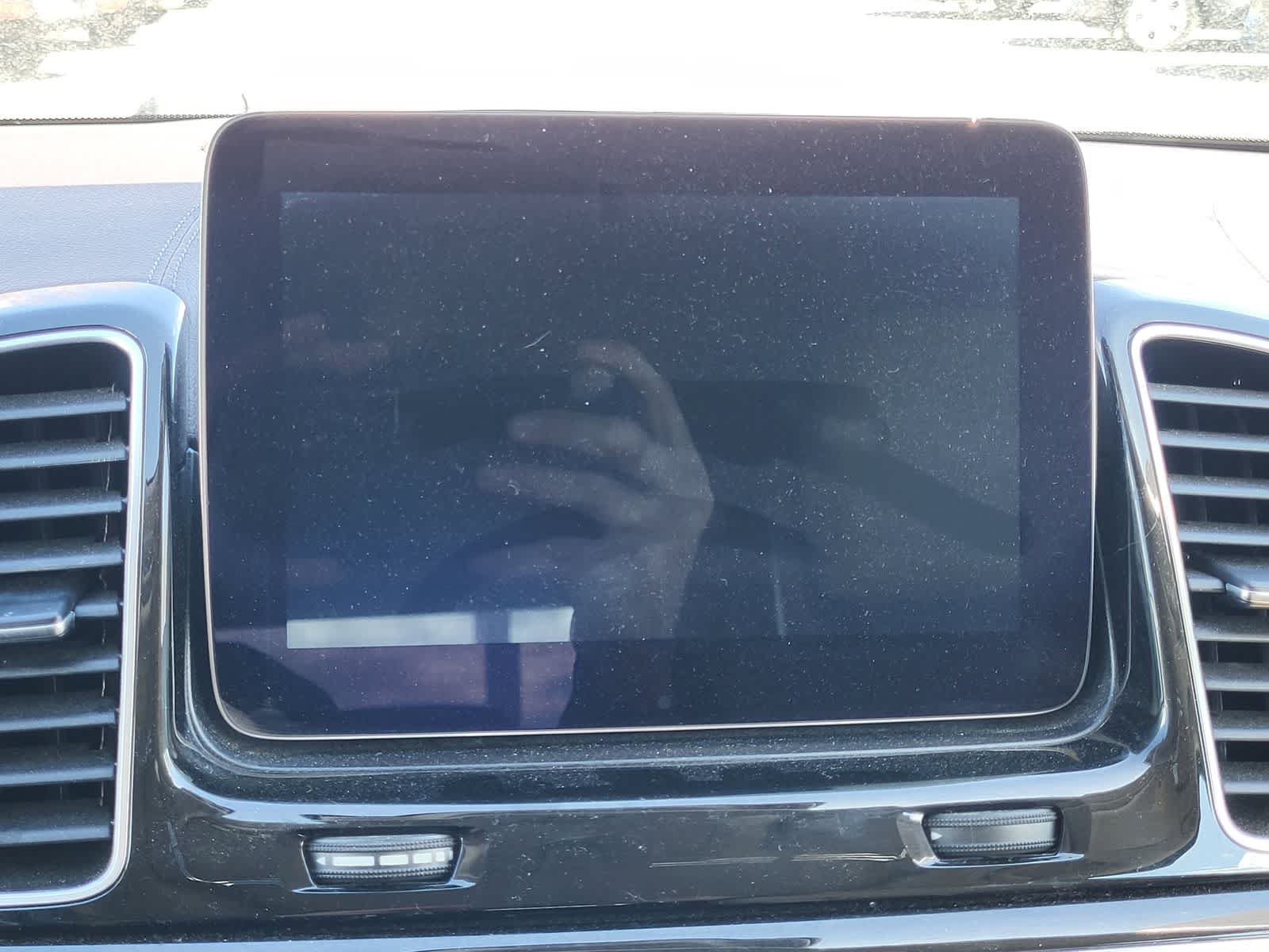 Thumbnail: 2017 Mercedes-Benz GLS - 20