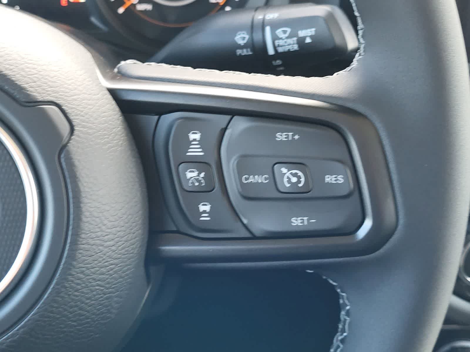 Thumbnail: 2026 Jeep Gladiator - 15