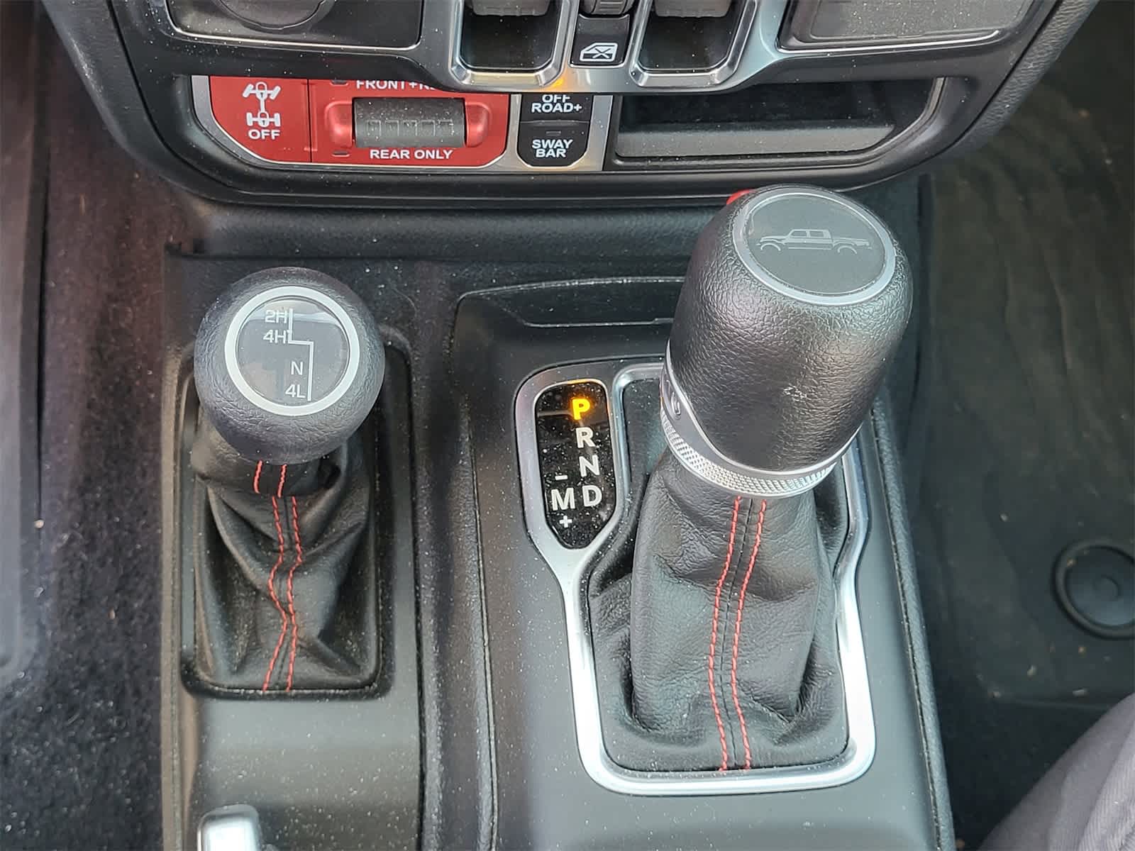 Thumbnail: 2023 Jeep Gladiator - 23