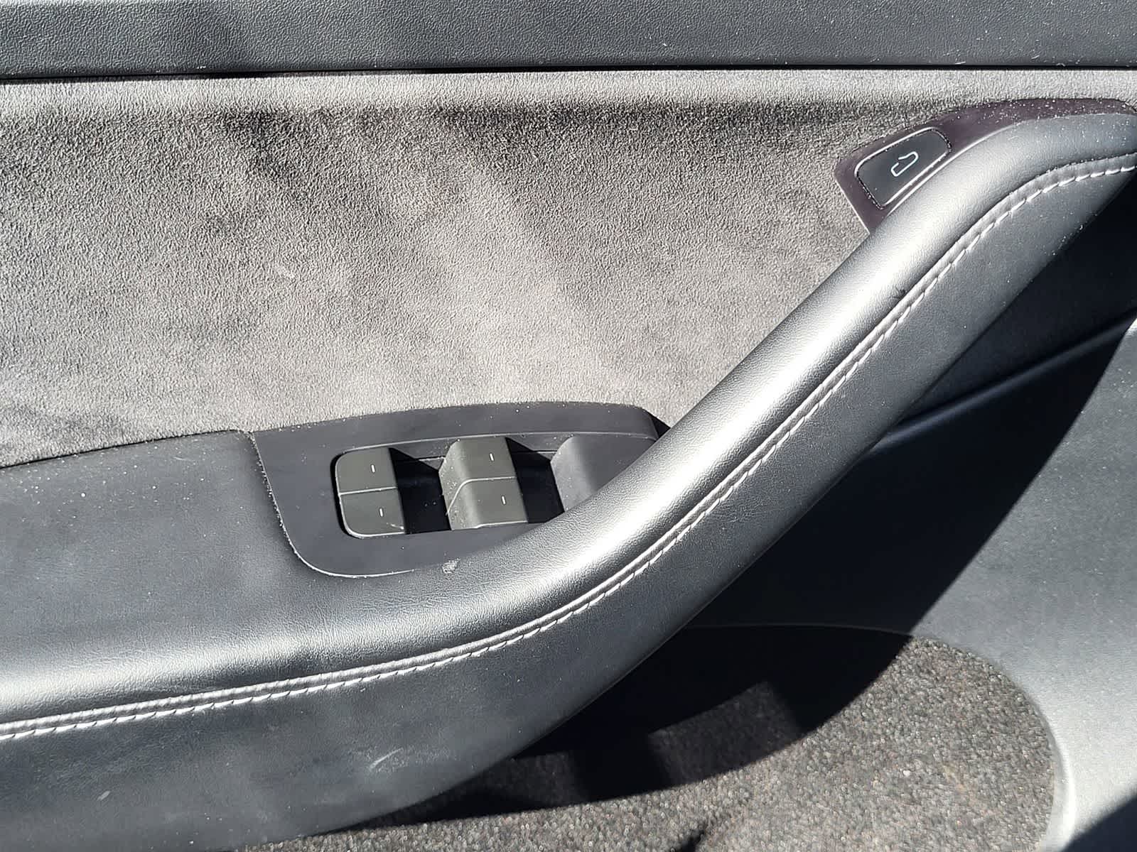 Thumbnail: 2023 Tesla Model Y - 18