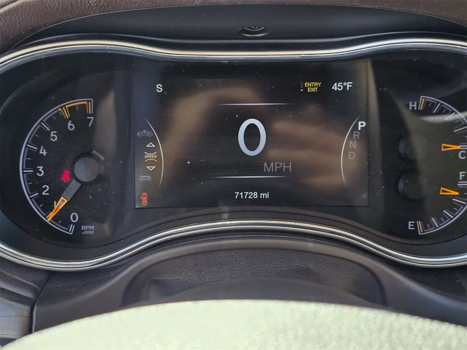 Thumbnail: 2018 Jeep Grand Cherokee - 21