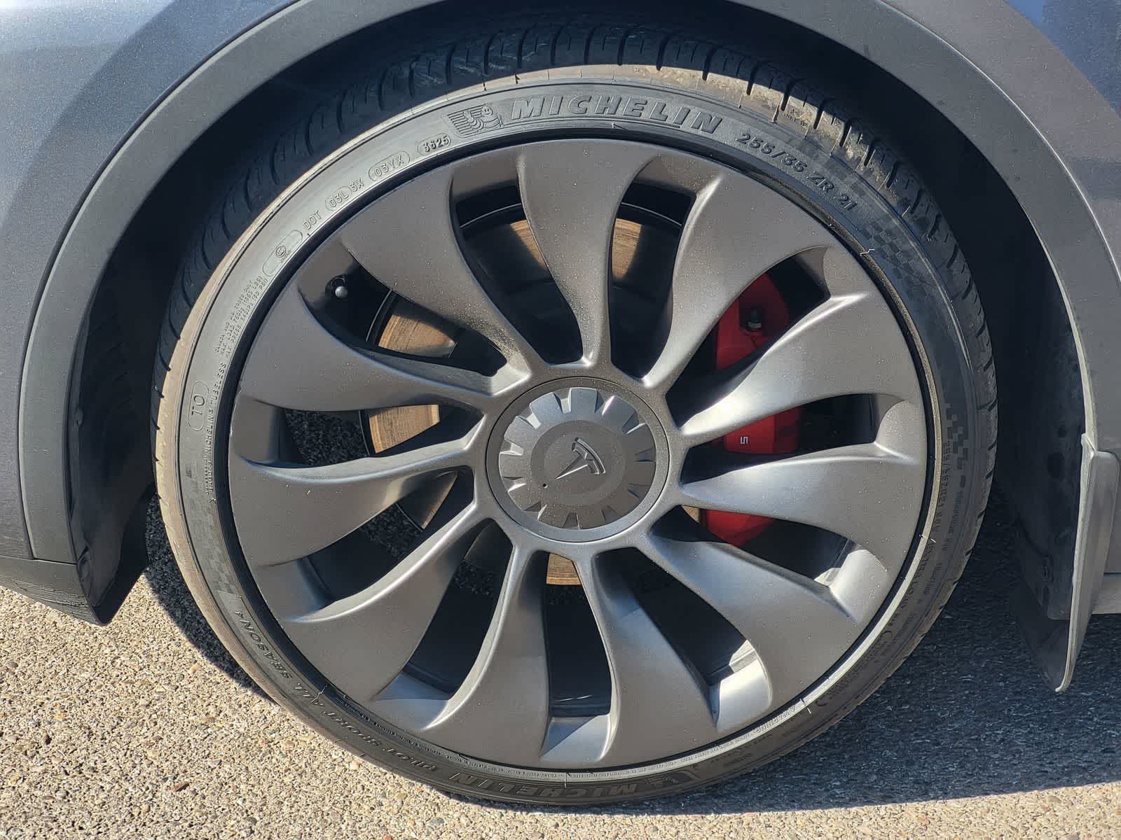 Thumbnail: 2023 Tesla Model Y - 8