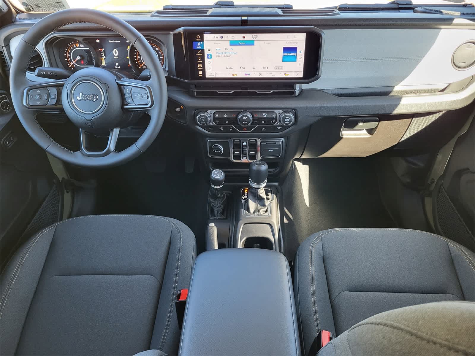 Thumbnail: 2025 Jeep Gladiator - 17