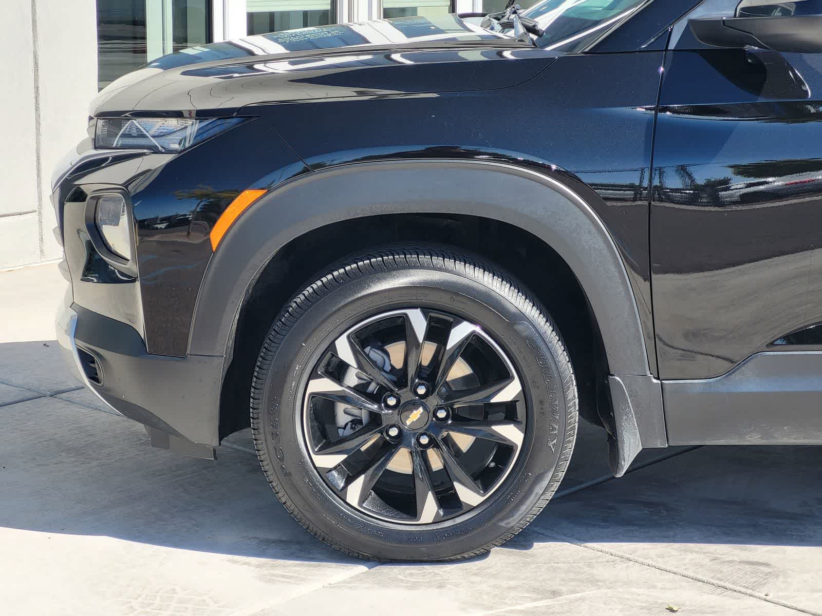 Thumbnail: 2022 Chevrolet TrailBlazer - 8