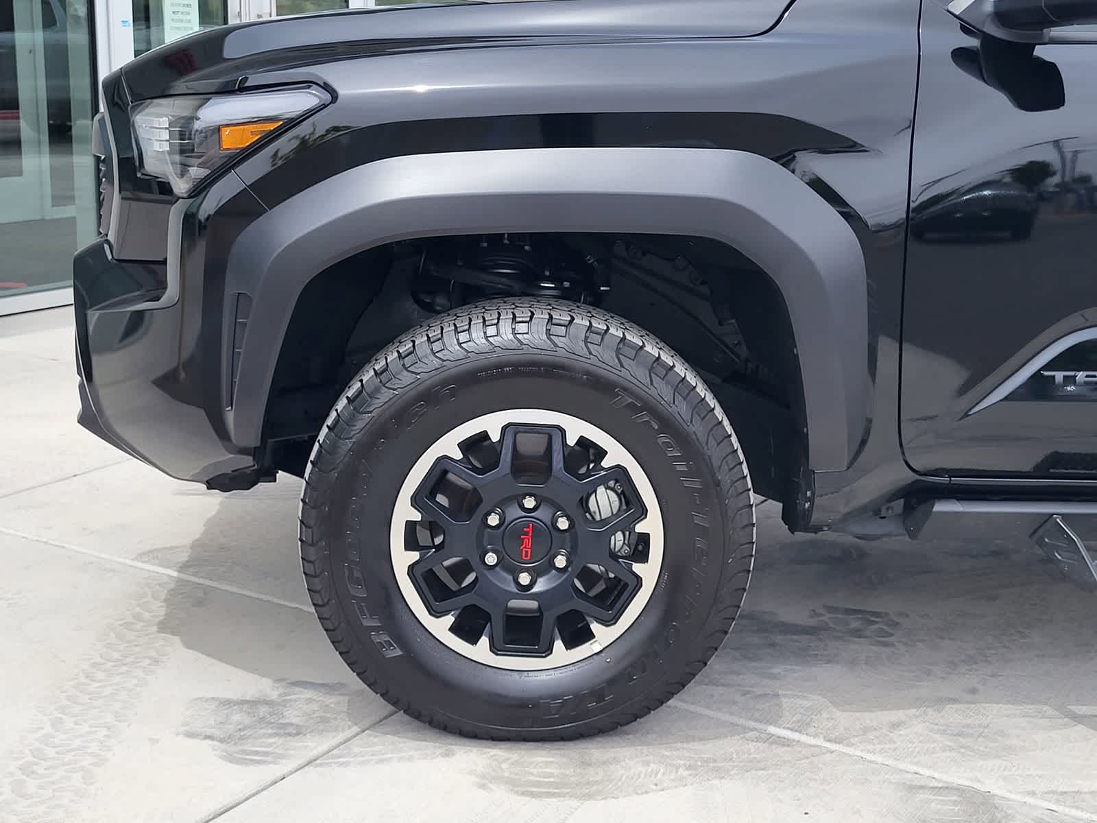 Thumbnail: 2025 Toyota Tacoma - 6