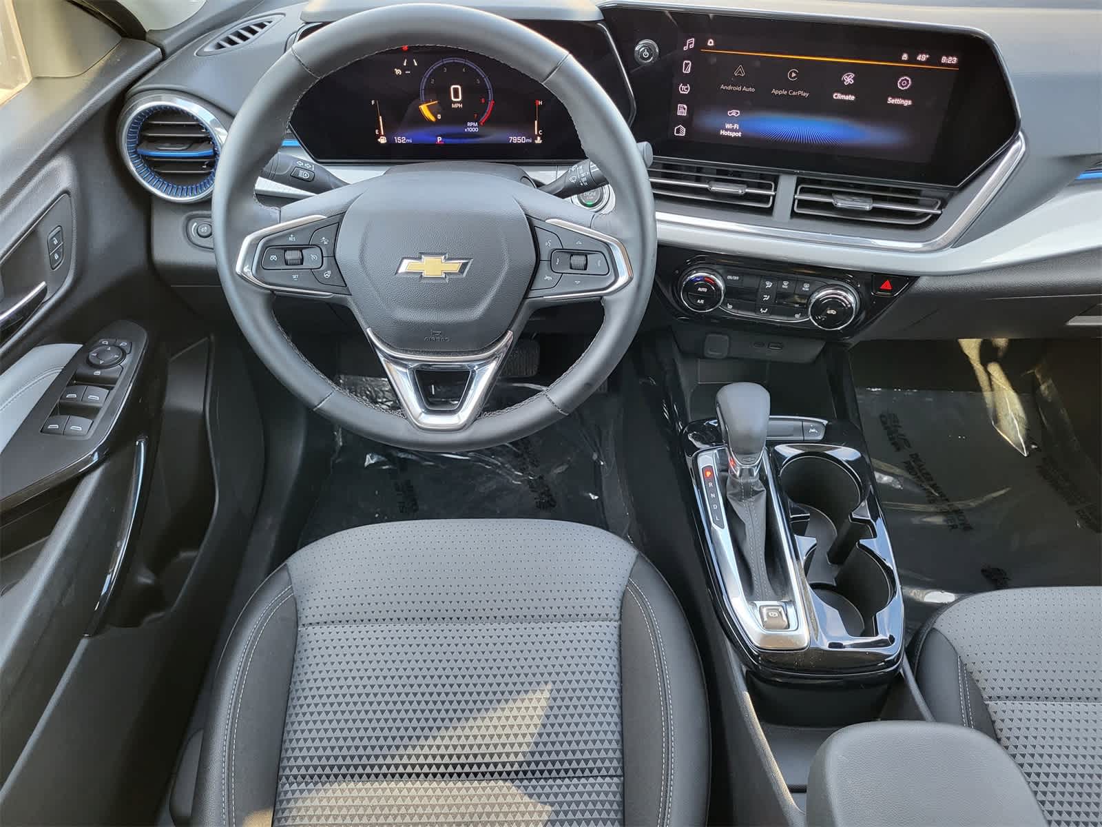 Thumbnail: 2025 Chevrolet Trax - 26