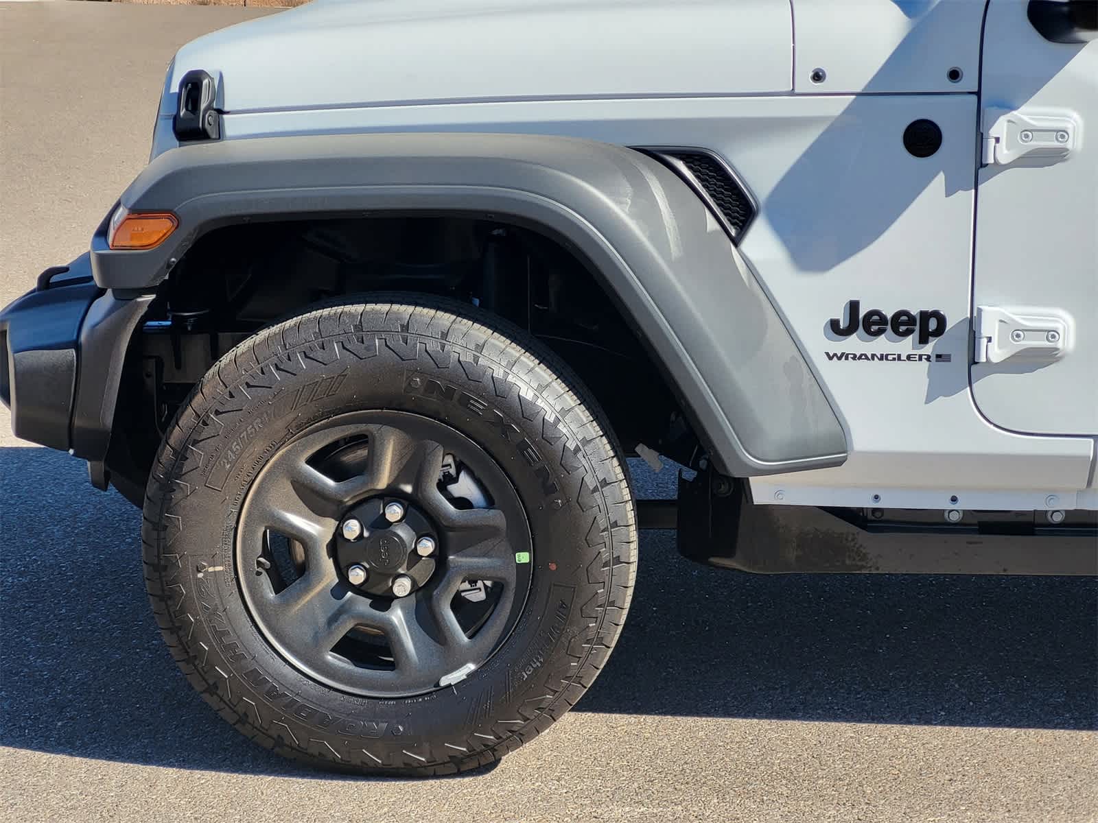 Thumbnail: 2026 Jeep Wrangler - 7