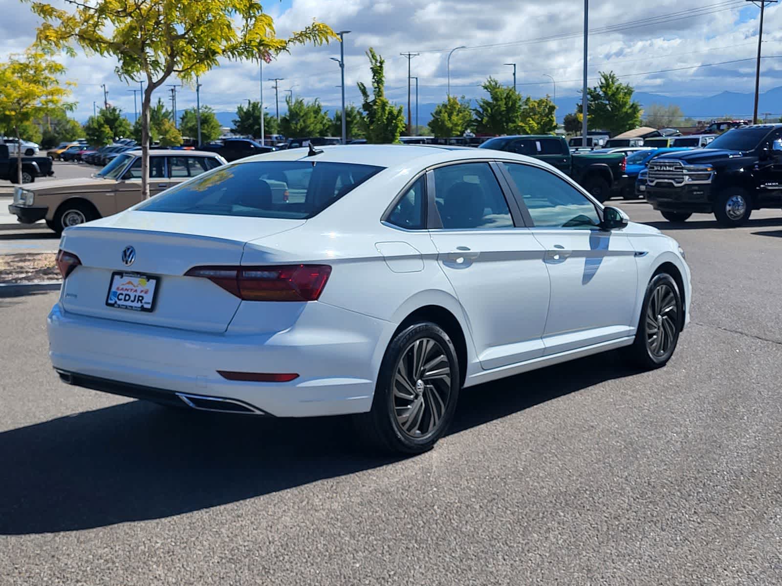 Thumbnail: 2019 Volkswagen Jetta - 5