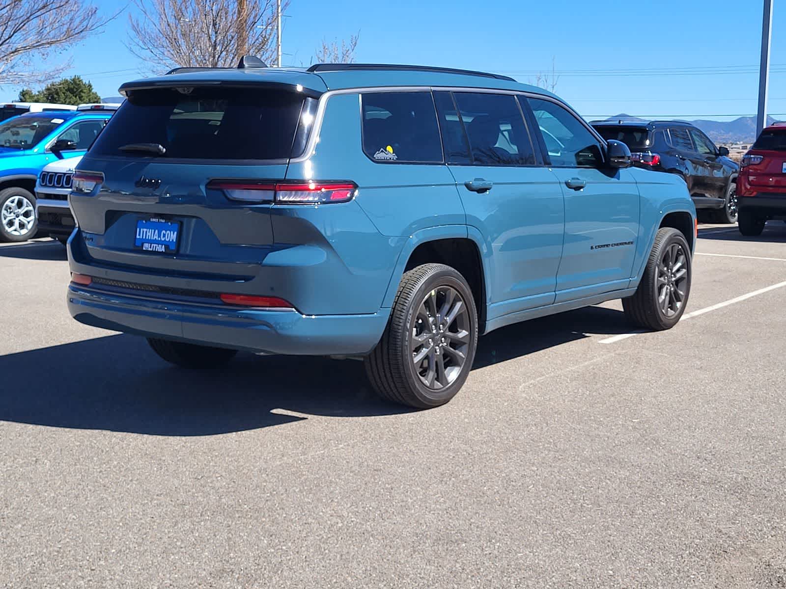 Thumbnail: 2026 Jeep Grand Cherokee L - 4