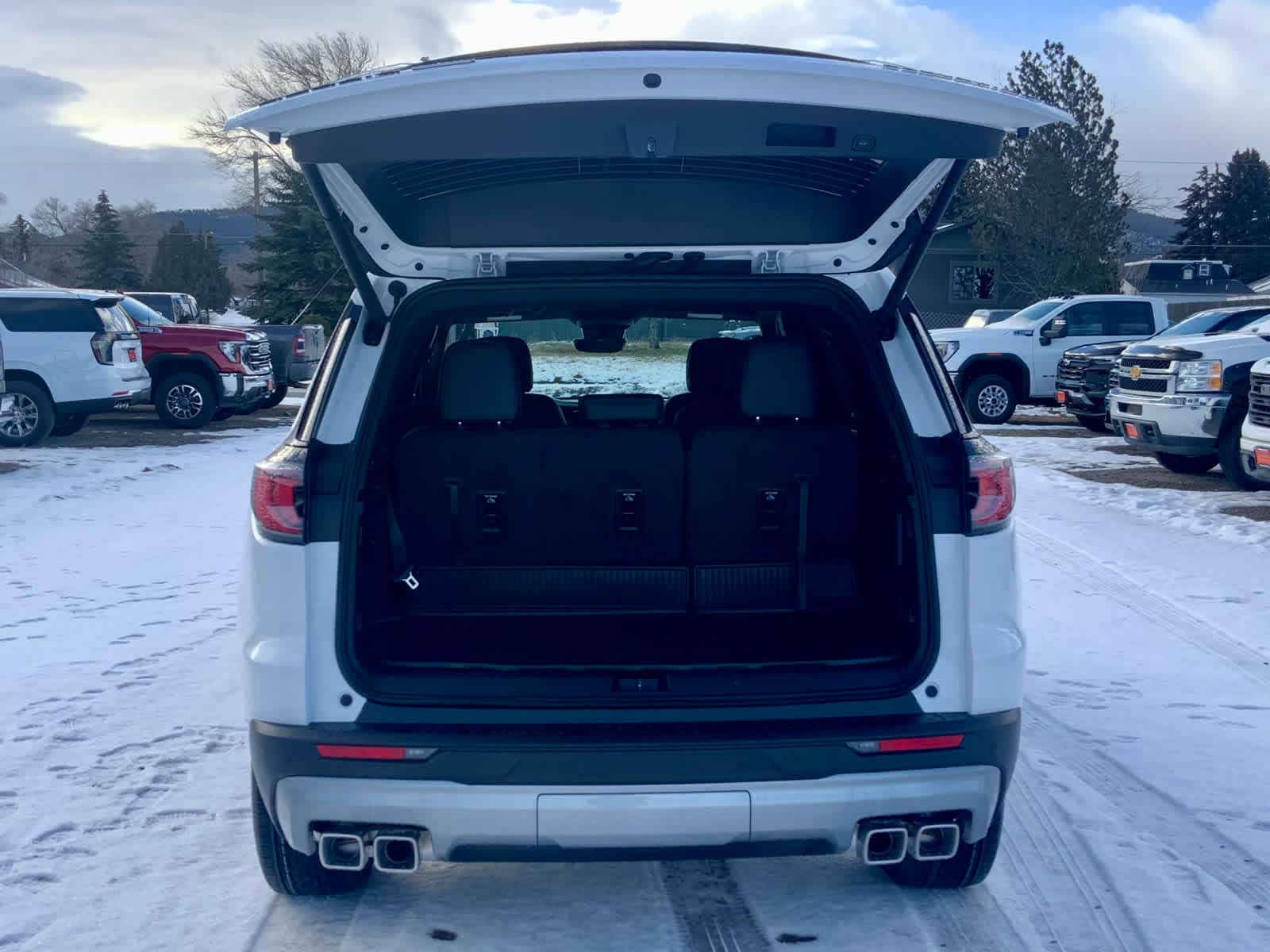 Thumbnail: 2026 GMC Acadia - 25