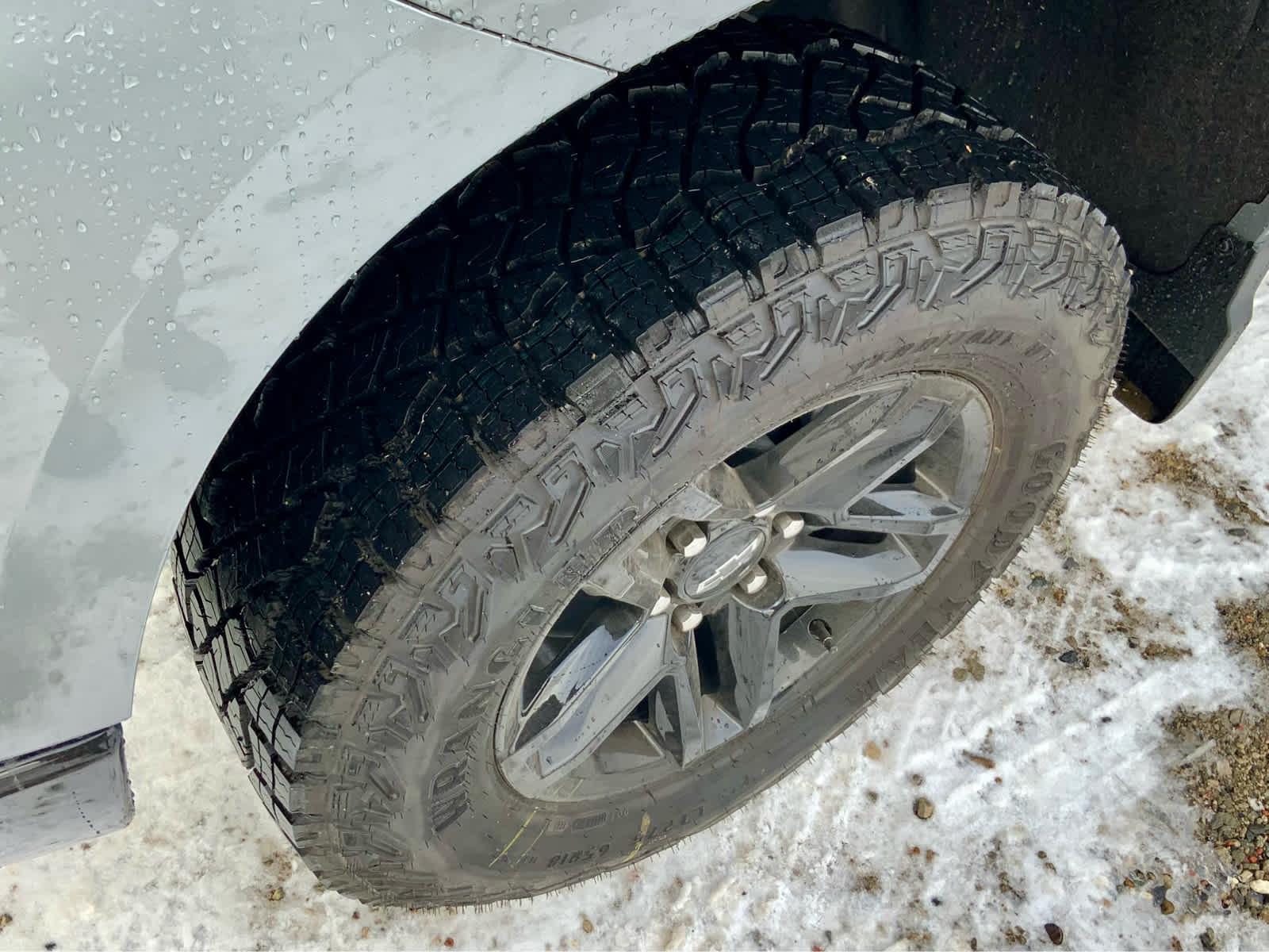 Thumbnail: 2026 Chevrolet Silverado 1500 - 16