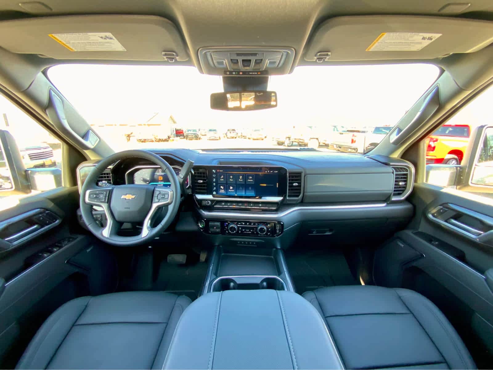 Thumbnail: 2026 Chevrolet Silverado 3500 - 41