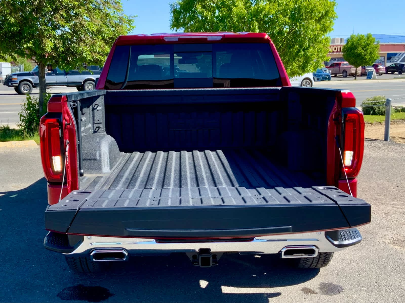 Thumbnail: 2025 GMC Sierra 1500 - 18