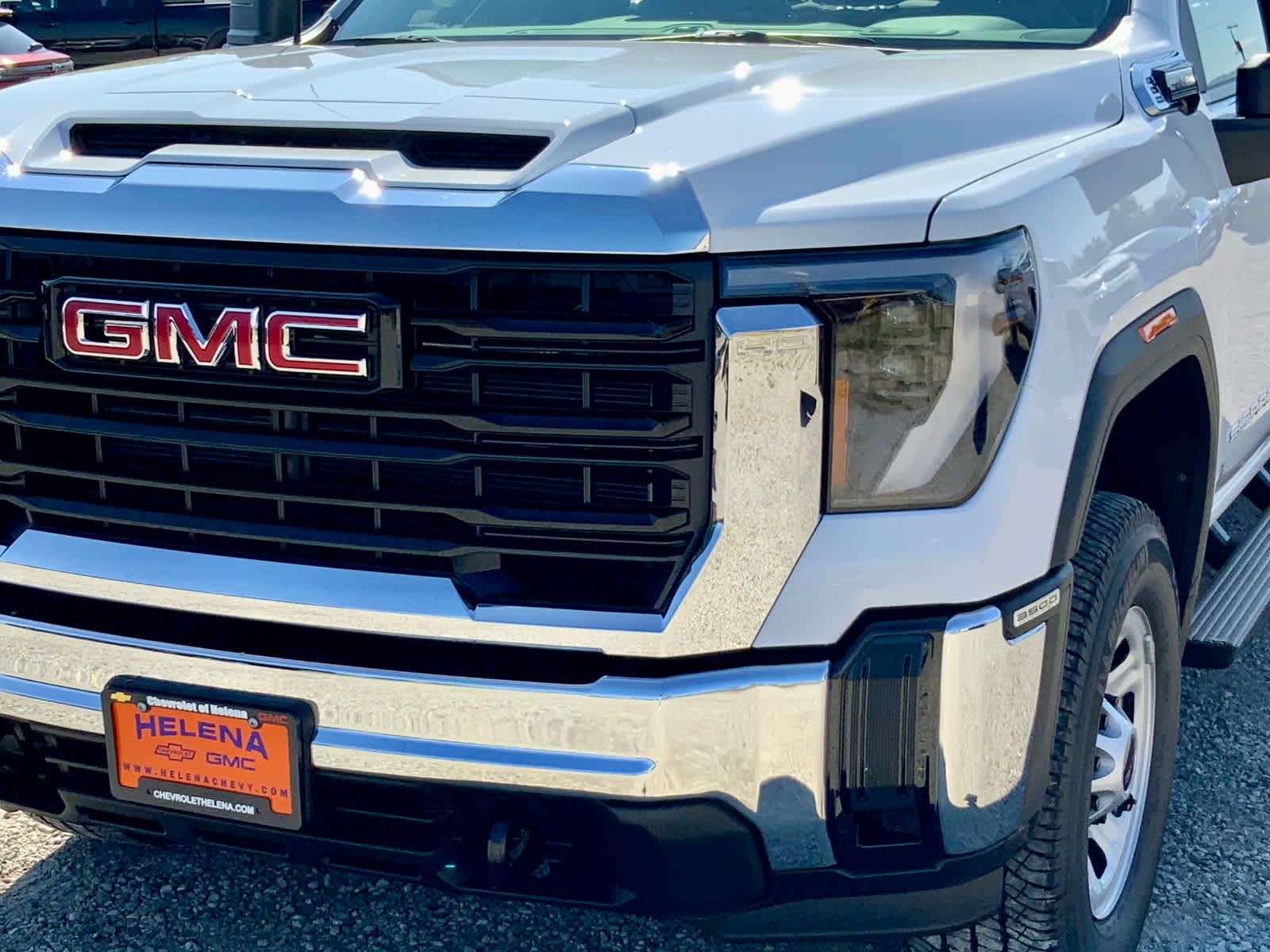 Thumbnail: 2025 GMC Sierra 3500 - 17