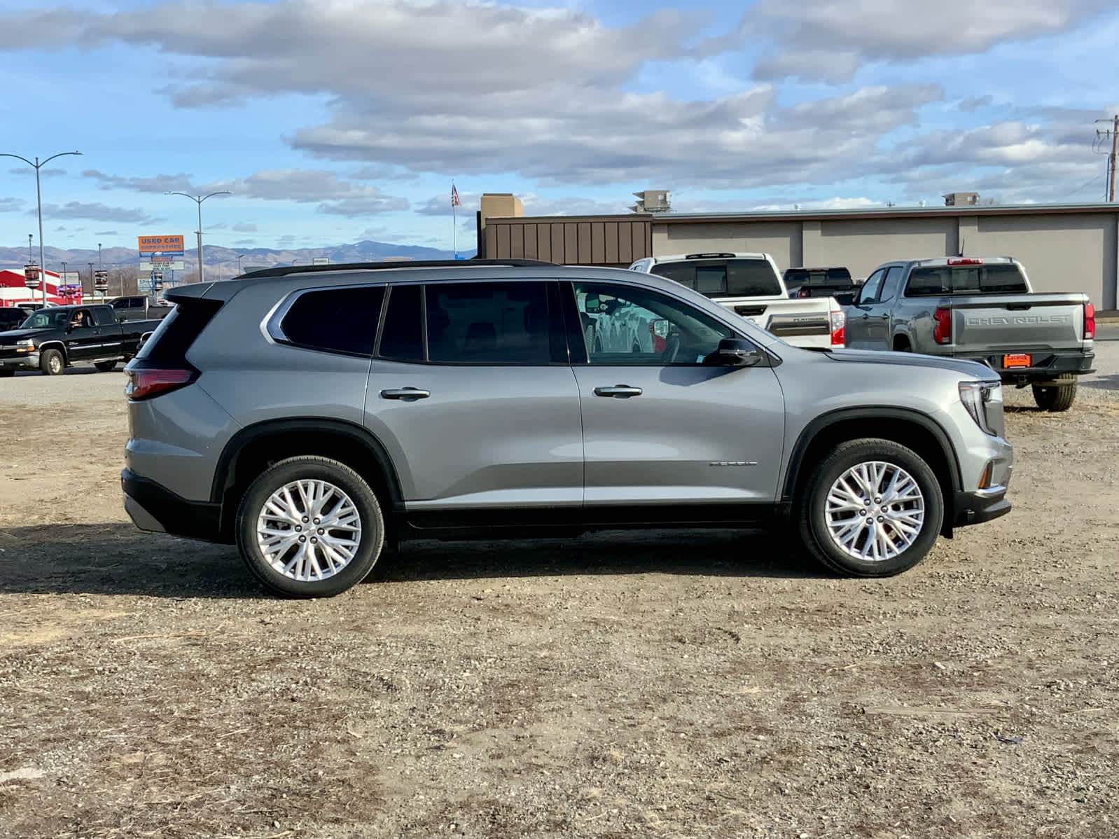 Thumbnail: 2026 GMC Acadia - 6