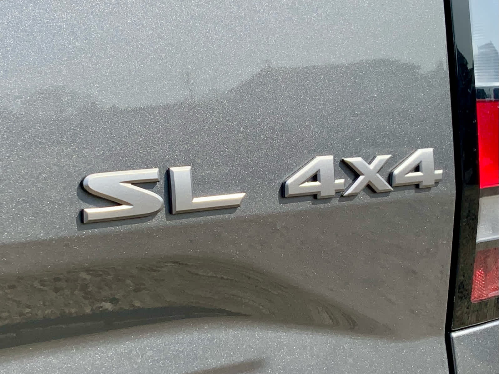 Thumbnail: 2024 Nissan Frontier - 20