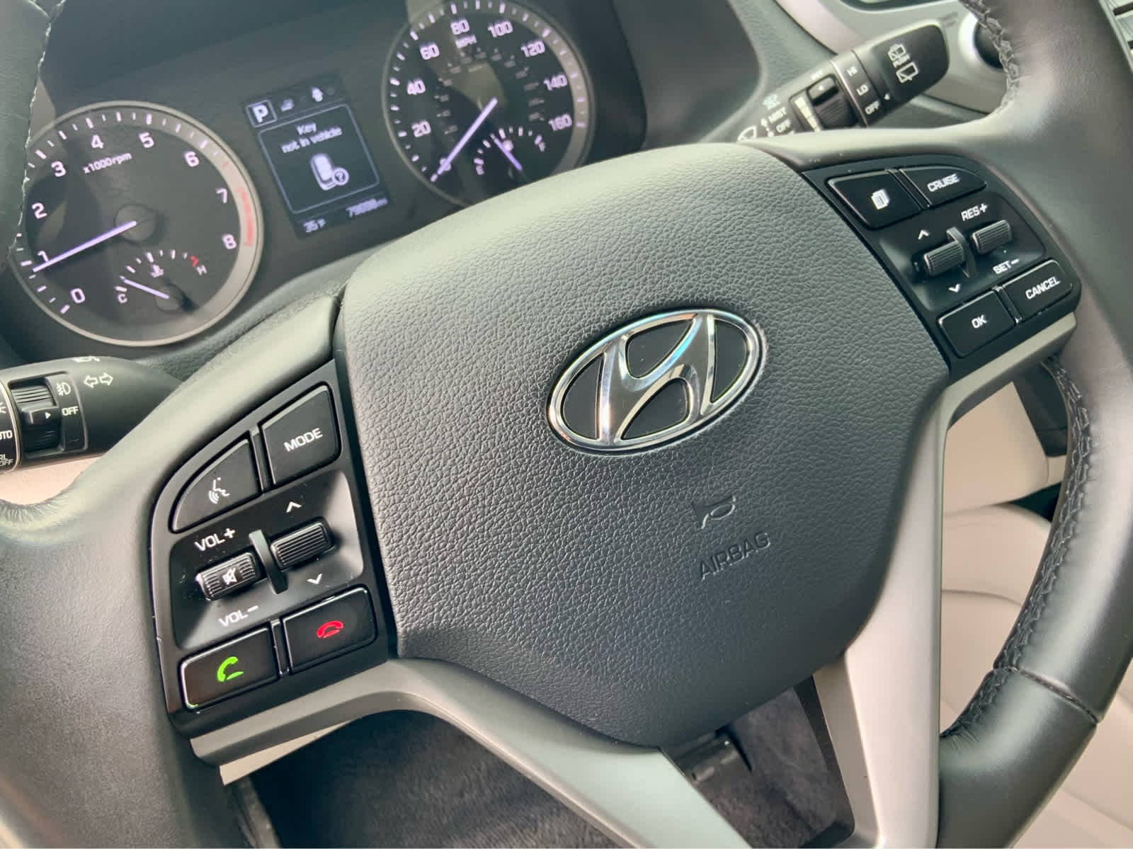 Thumbnail: 2018 Hyundai Tucson - 38