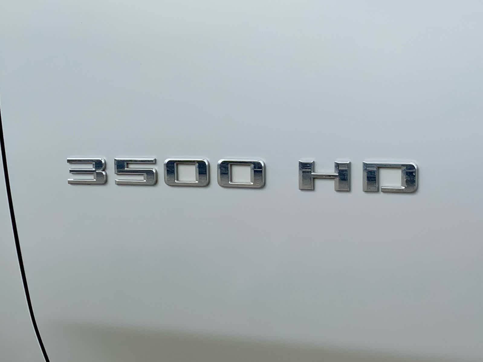 Thumbnail: 2021 Chevrolet Silverado 3500 - 19