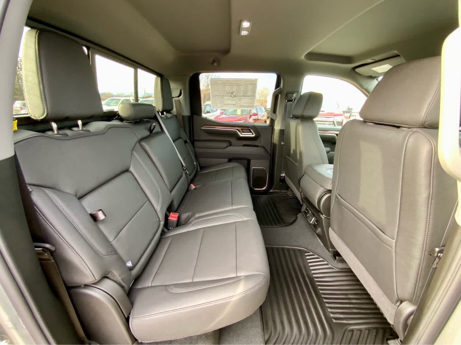 Thumbnail: 2026 Chevrolet Silverado 1500 - 31