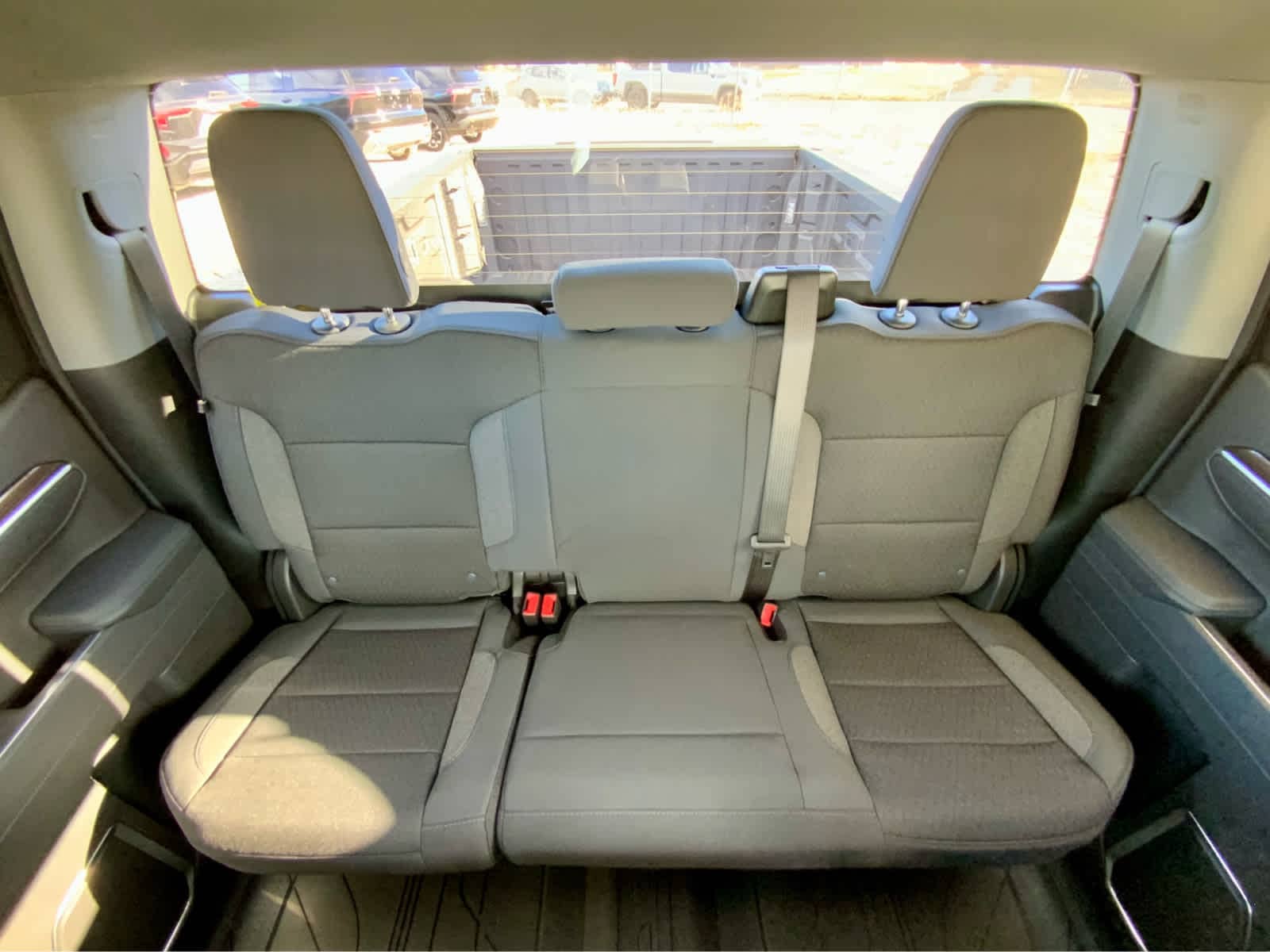 Thumbnail: 2026 Chevrolet Silverado 1500 - 33