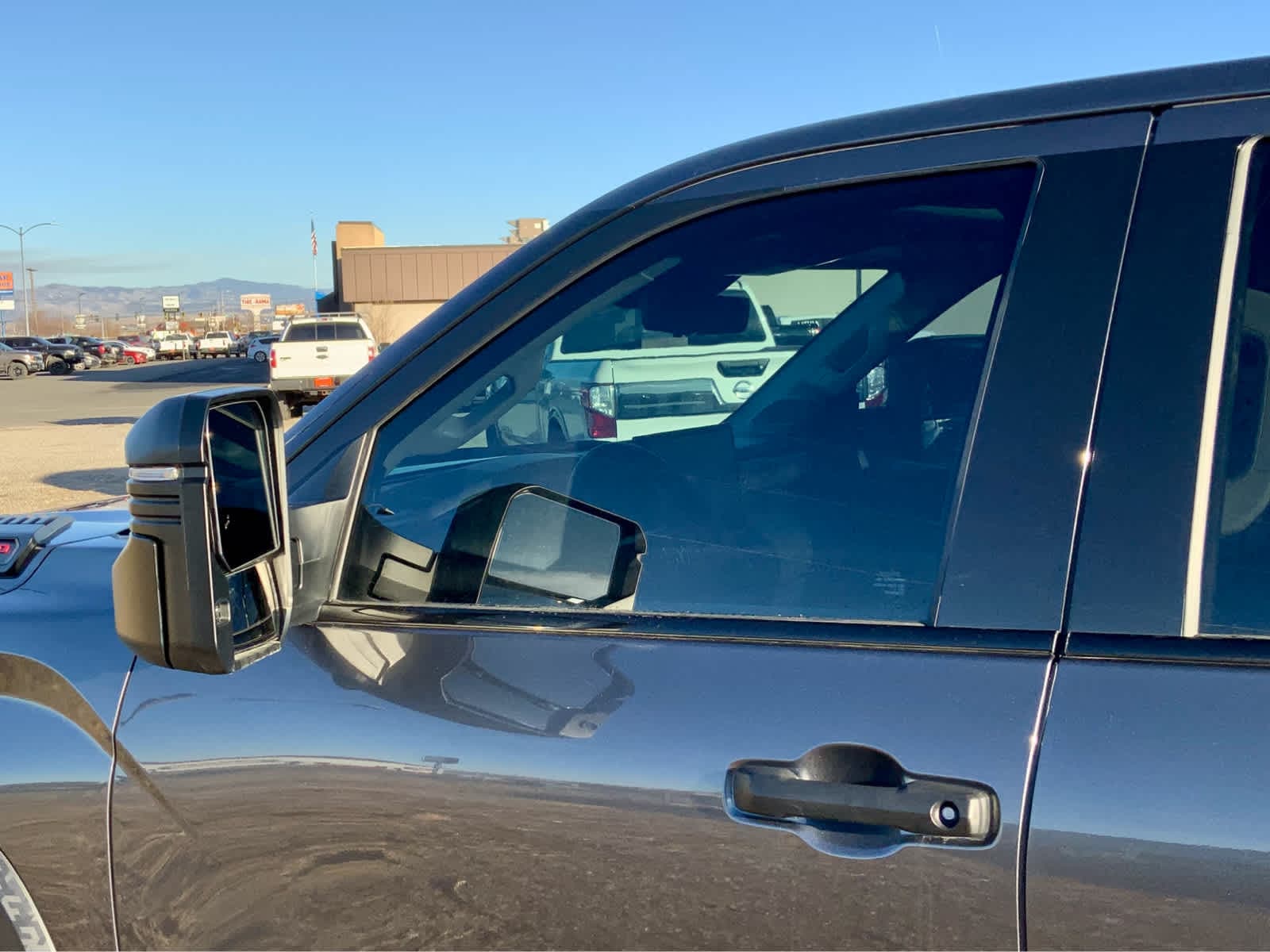 Thumbnail: 2023 Toyota Tundra - 10