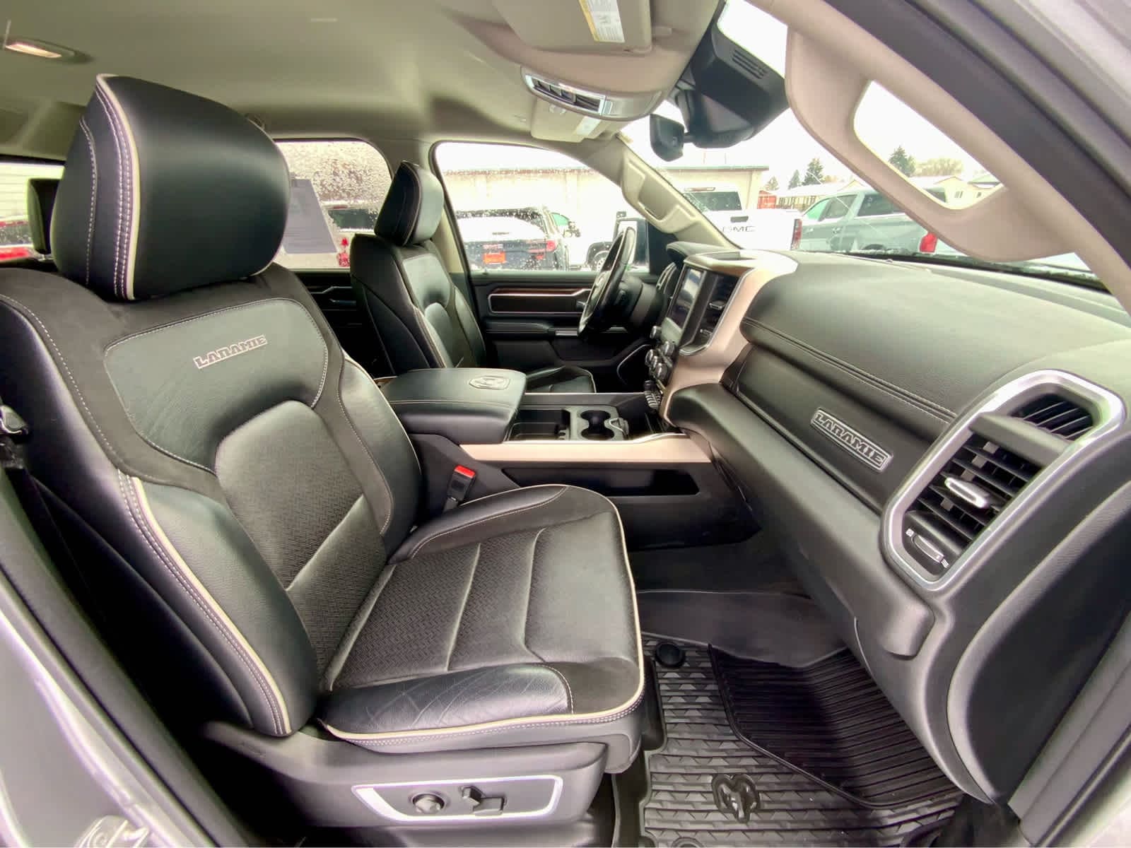 Thumbnail: 2022 RAM 1500 - 25