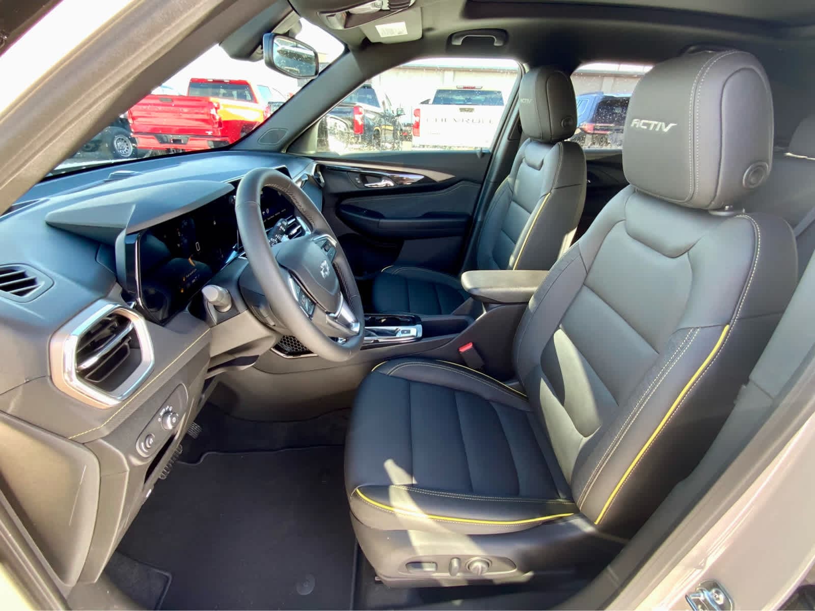 Thumbnail: 2026 Chevrolet TrailBlazer - 19