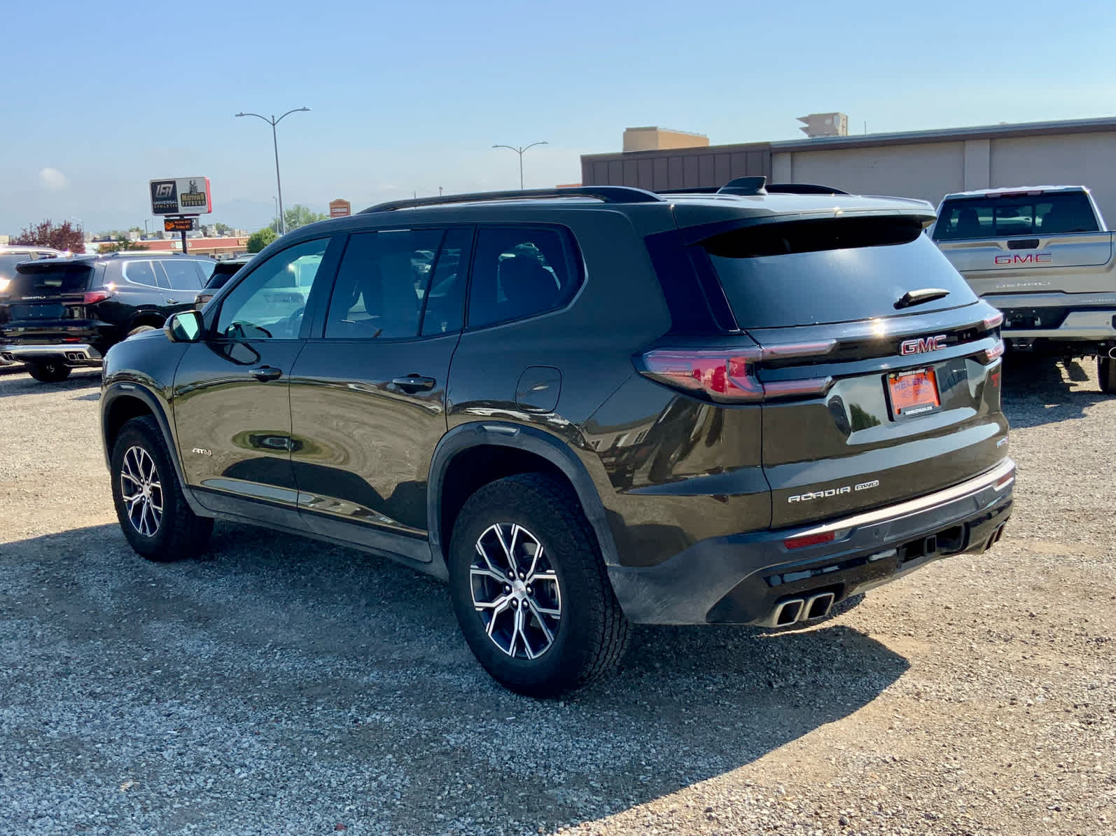 Thumbnail: 2024 GMC Acadia - 3