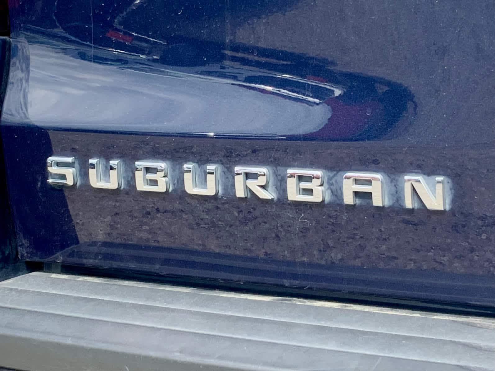 Thumbnail: 2017 Chevrolet Suburban - 21