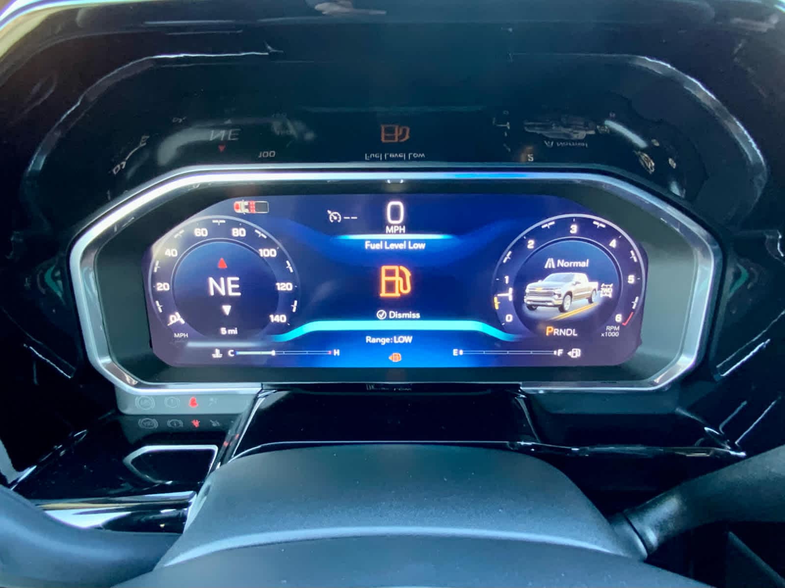 Thumbnail: 2026 Chevrolet Silverado 1500 - 43