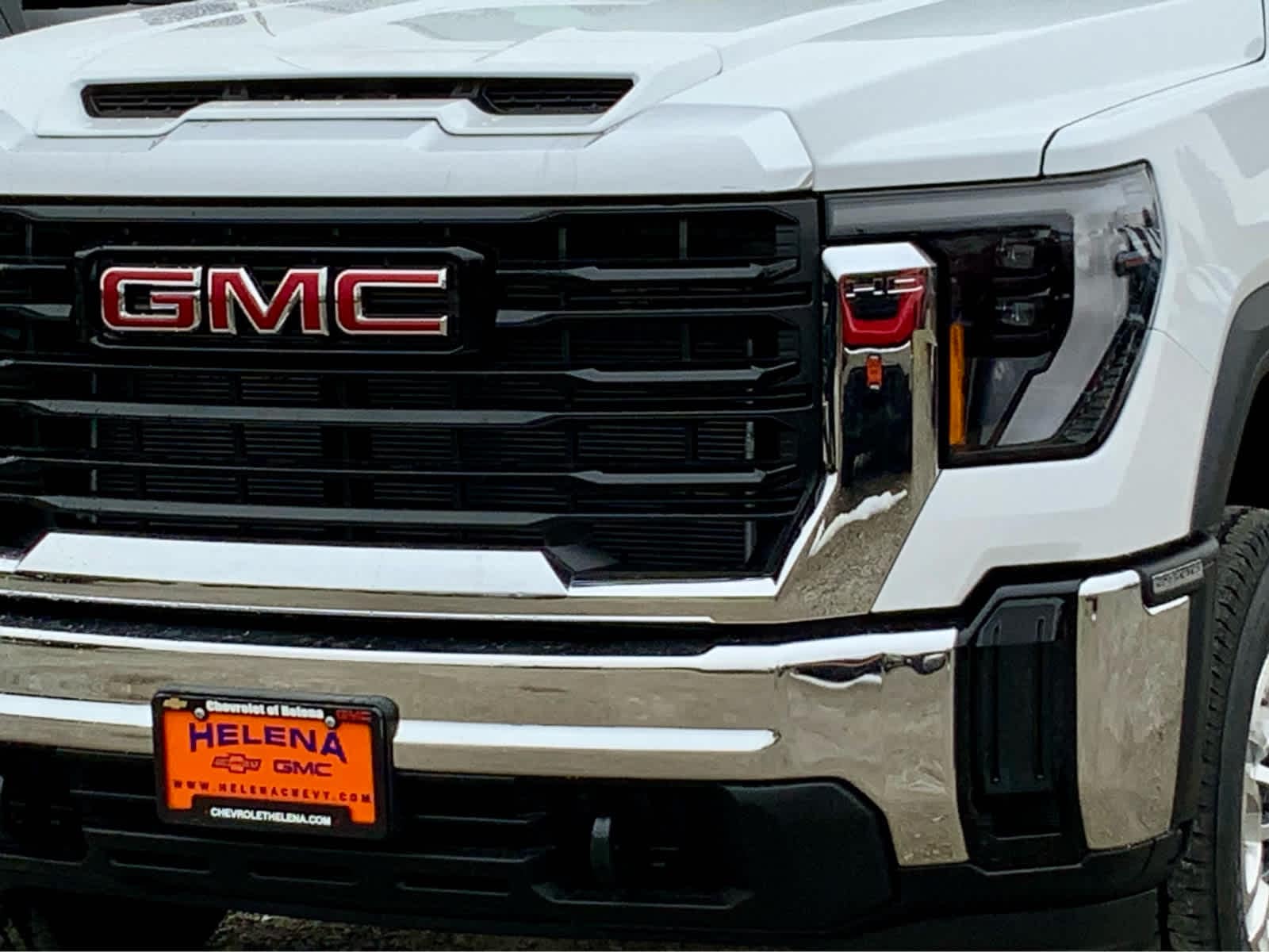 Thumbnail: 2026 GMC Sierra 2500 - 16