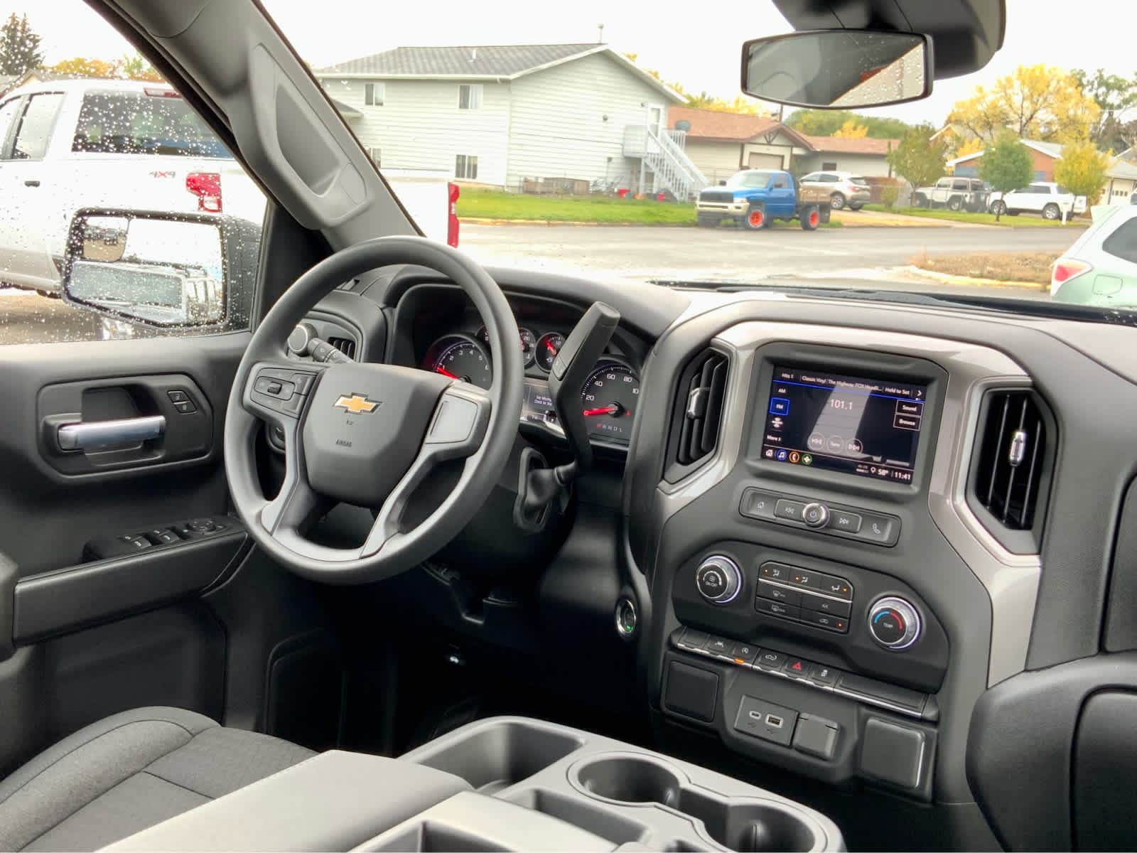 Thumbnail: 2026 Chevrolet Silverado 1500 - 41